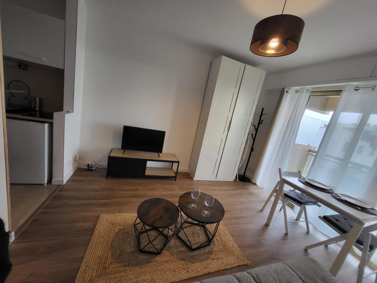 Charmant Studio * Saint-Laurent-du-Var